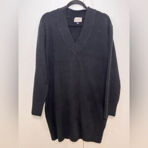 Women’s  Black V-Neck Sweater Dress Universal Threads